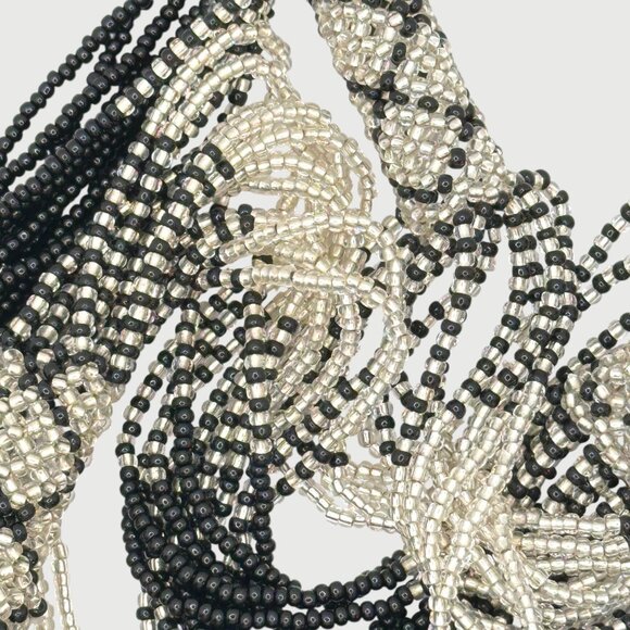 Elegant Black & White Beaded Necklace Geometric Patterns & Twisted Design OUC - Picture 2 of 10